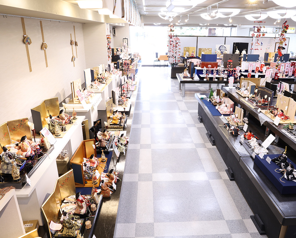 雛人形特別展示会の様子