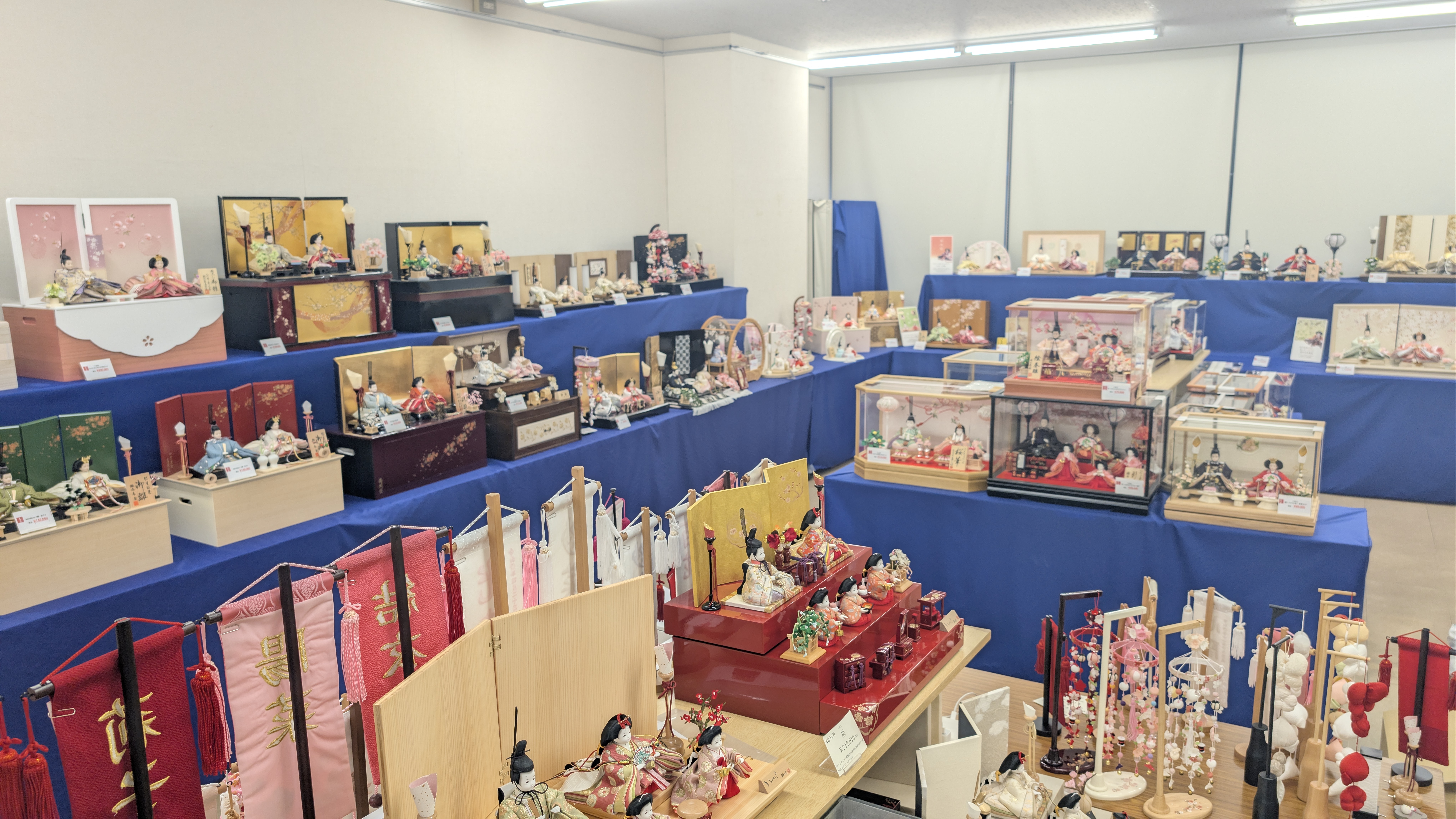 【人形催事2026】ひな人形合同展示会in横浜産貿ホール明日から開催！
